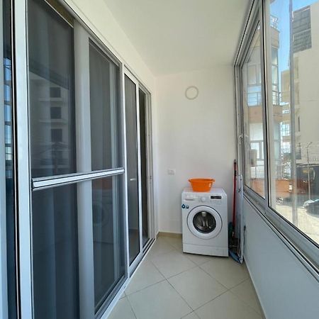 Modern Beachfront Apartments Σαράντα Εξωτερικό φωτογραφία