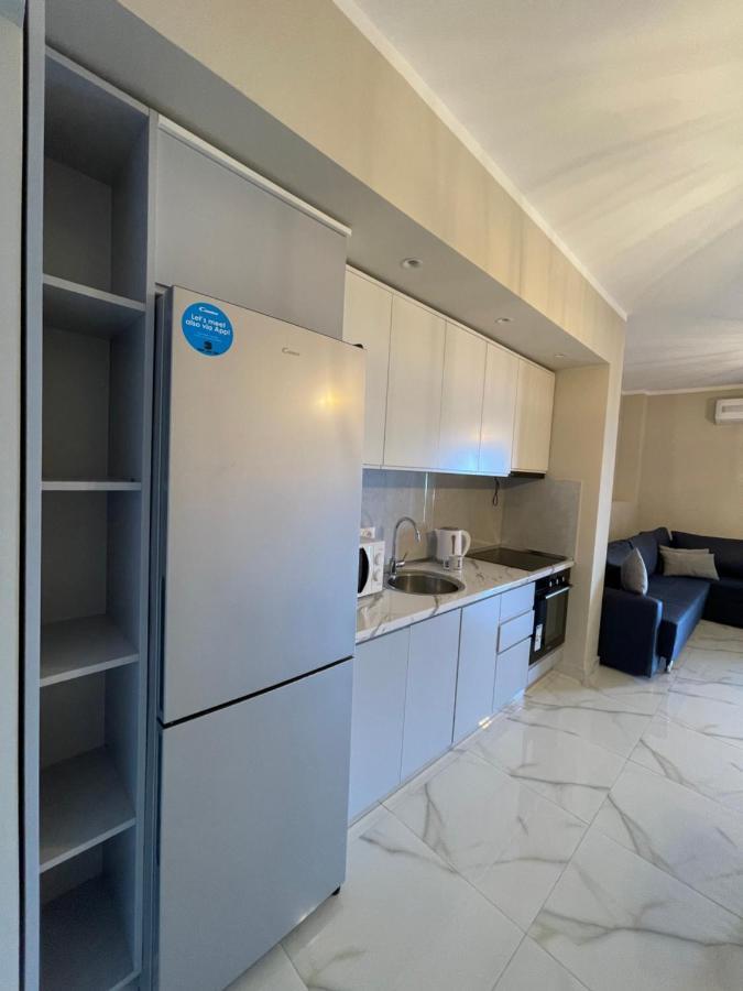 Modern Beachfront Apartments Σαράντα Εξωτερικό φωτογραφία