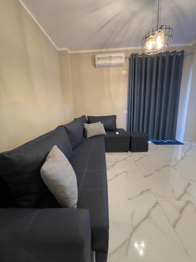 Modern Beachfront Apartments Σαράντα Εξωτερικό φωτογραφία