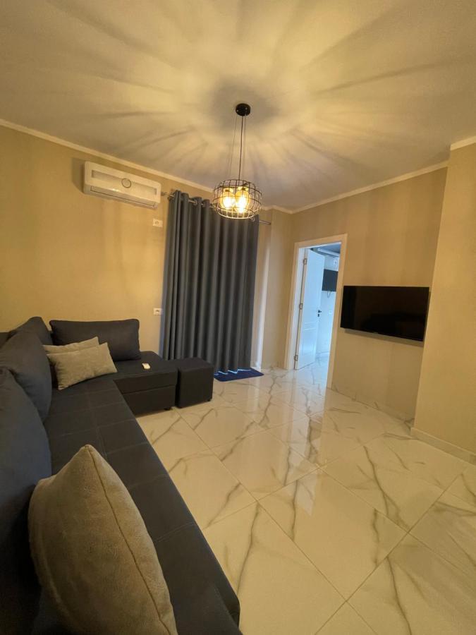Modern Beachfront Apartments Σαράντα Εξωτερικό φωτογραφία