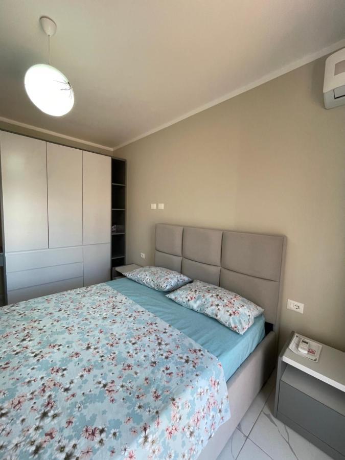 Modern Beachfront Apartments Σαράντα Εξωτερικό φωτογραφία